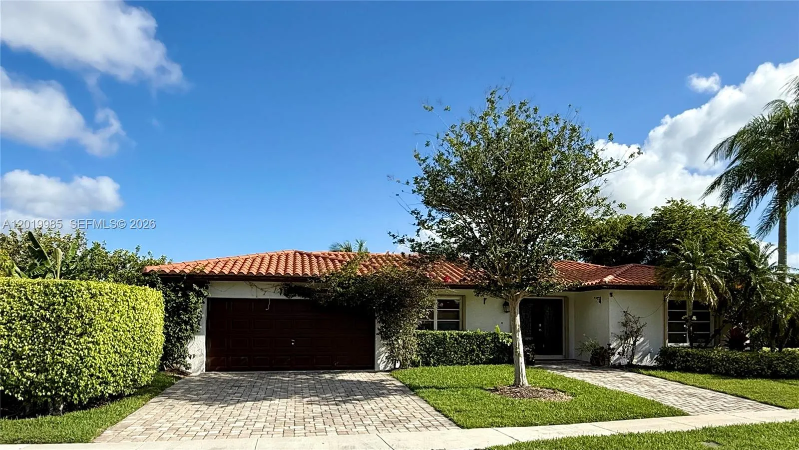 16641 Royal Poinciana Dr, Weston FL 33326