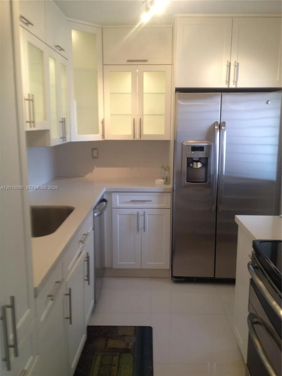 6855 Edgewater Dr, Coral Gables FL 33133