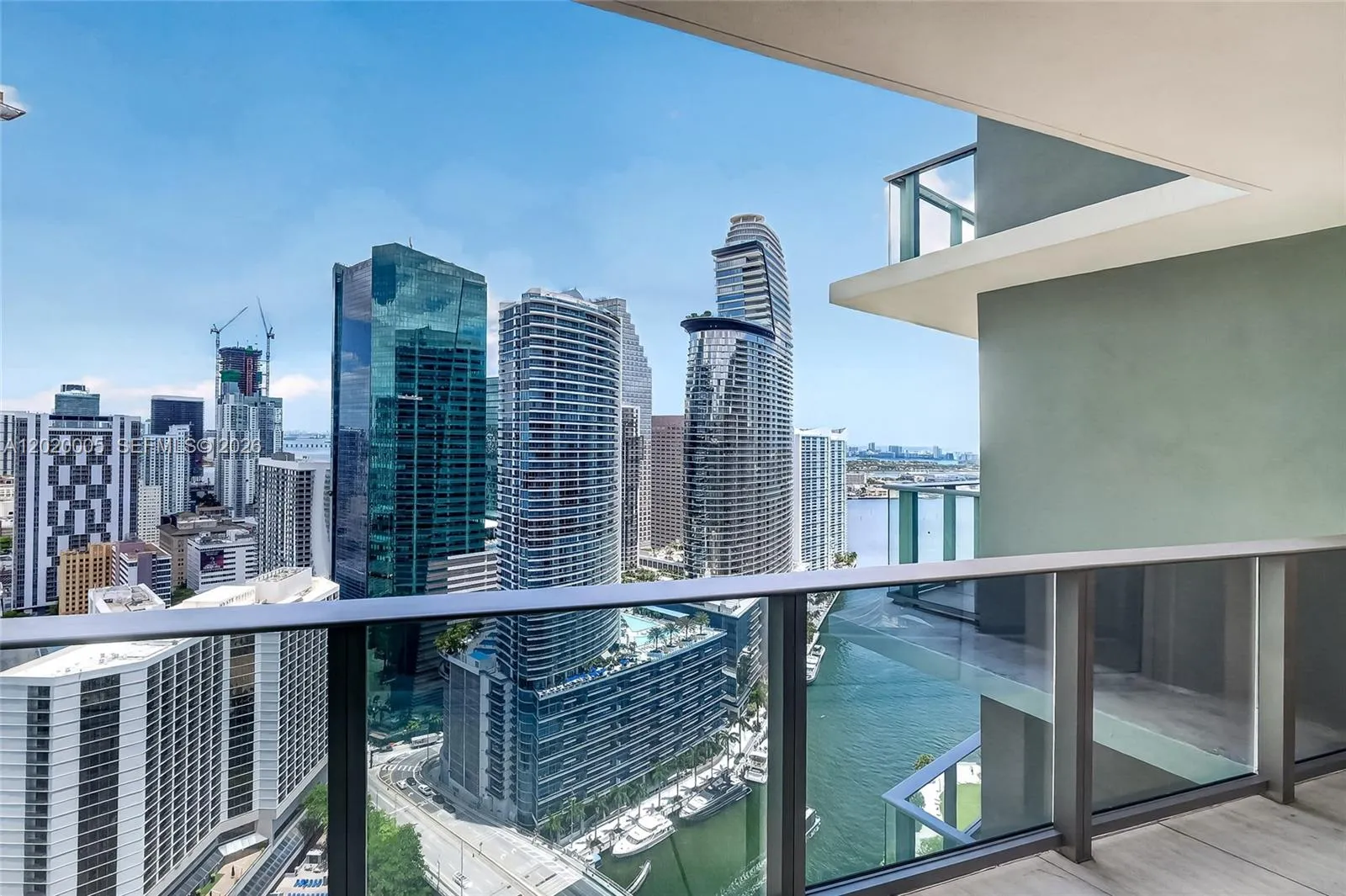 77 5th street # 4202, Miami FL 33131