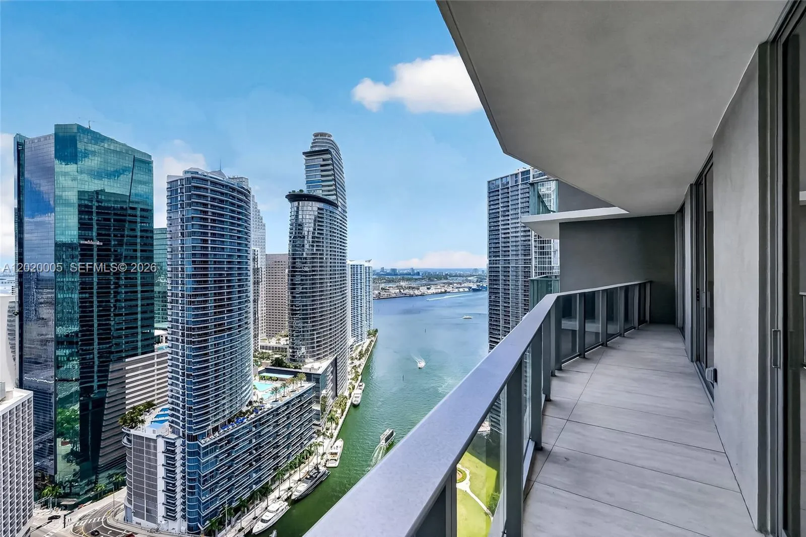 77 5th street # 4202, Miami FL 33131