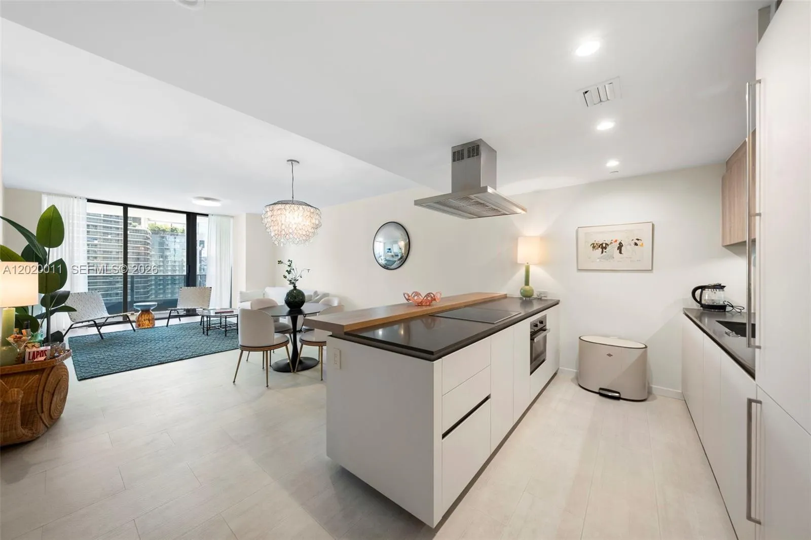 1000 Brickell Plz # 4014, Miami FL 33131