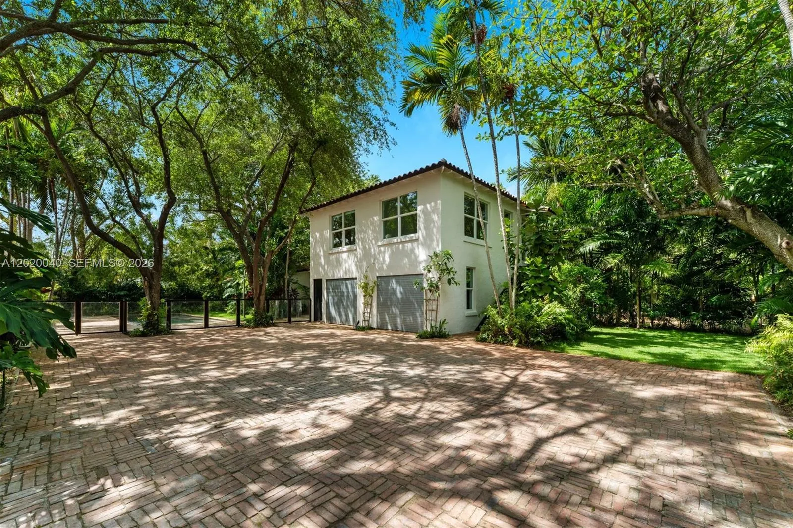 5812 Alton Rd, Miami Beach FL 33140