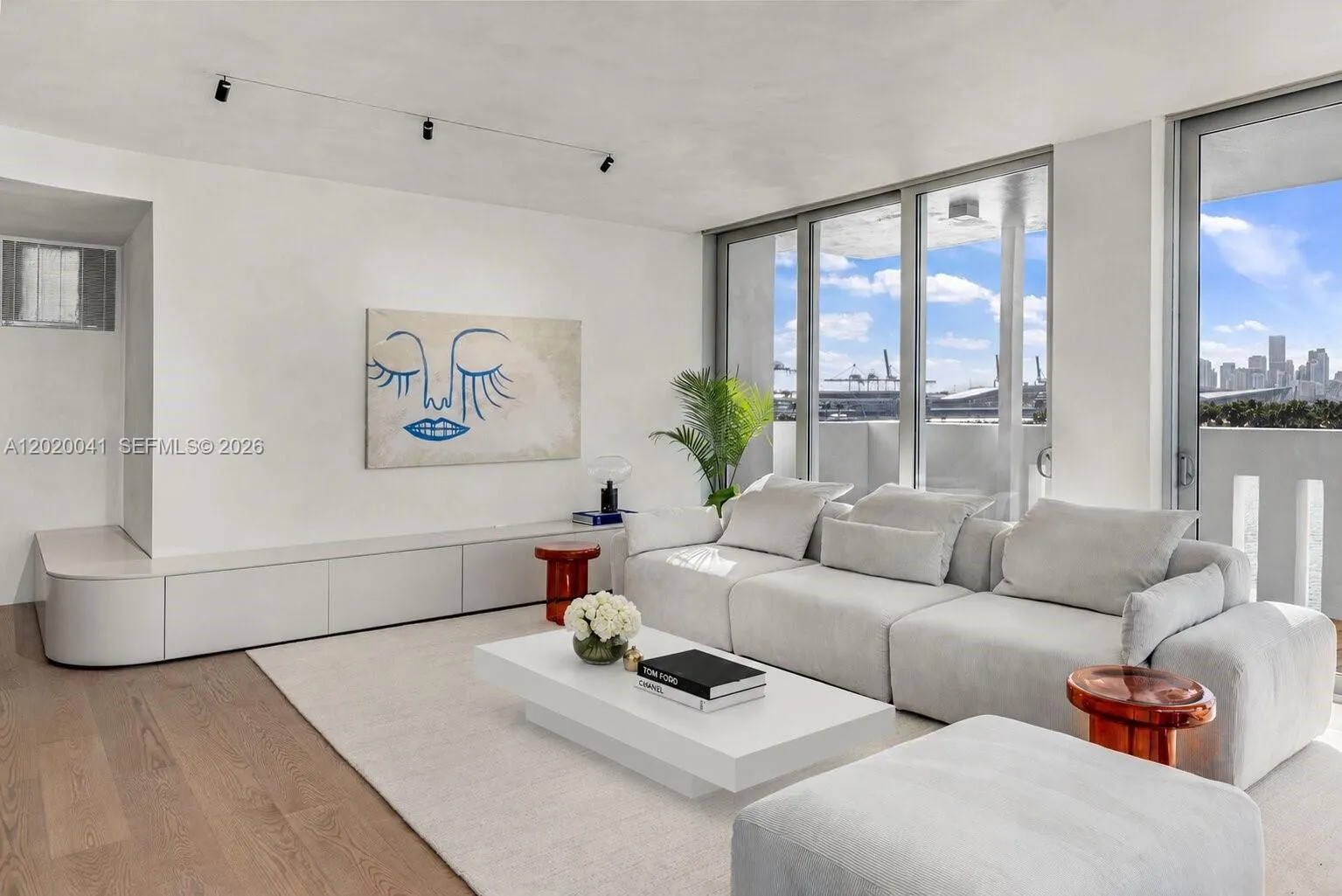800 West Ave, Miami Beach FL 33139