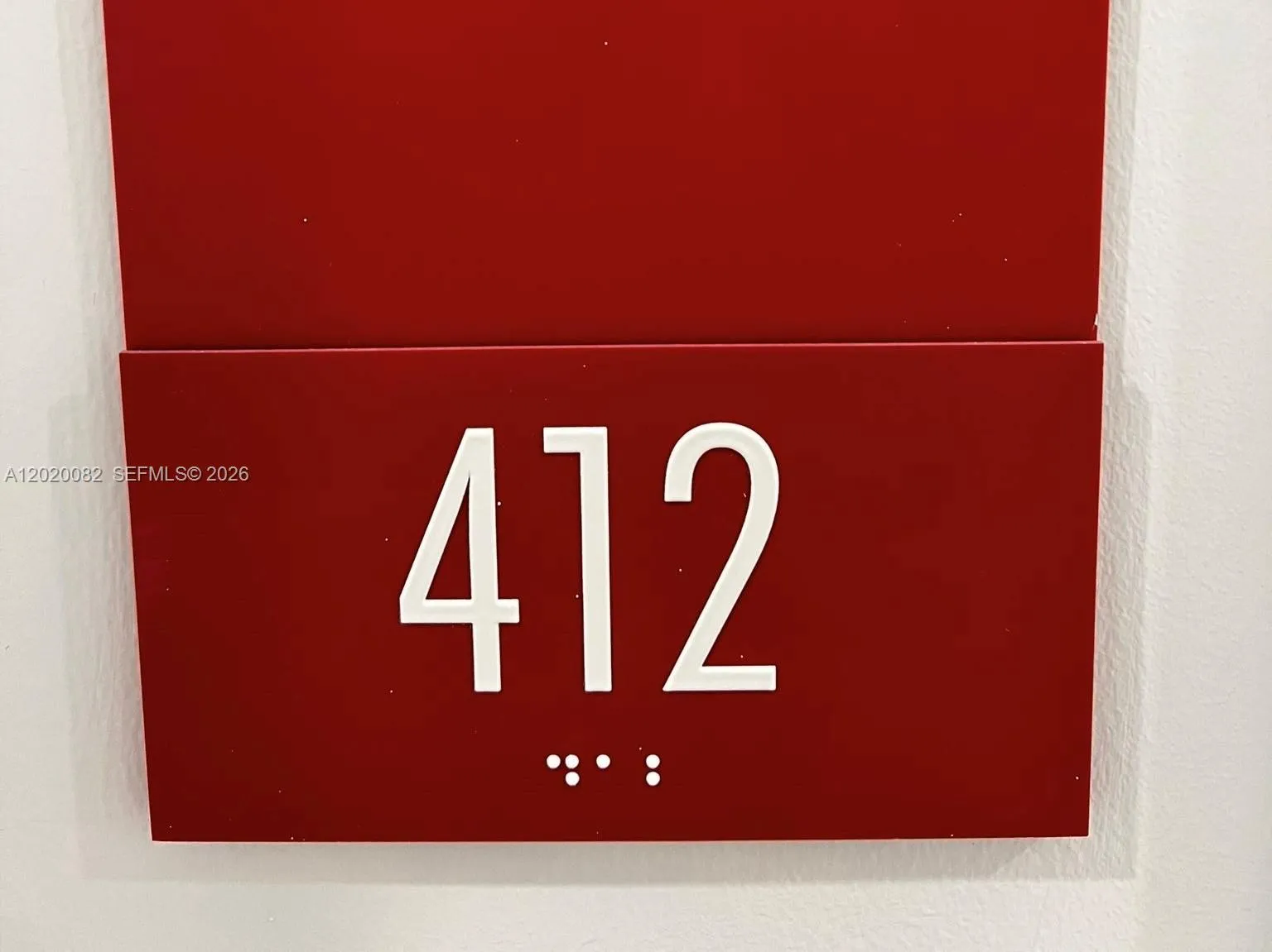 21290 Biscayne # 412, Aventura FL 33180