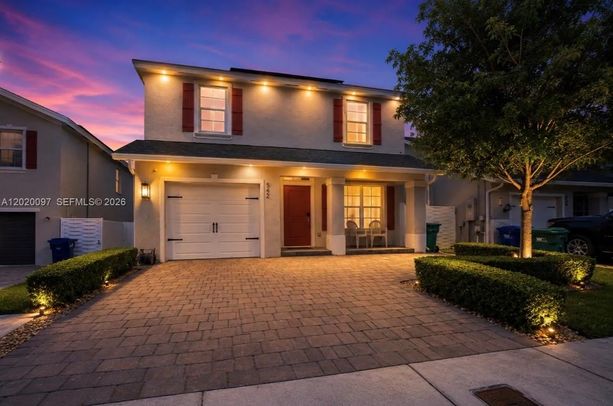 4 bedroom 3 bath for sale at 542 NE 6th Pl, Florida City FL 33034