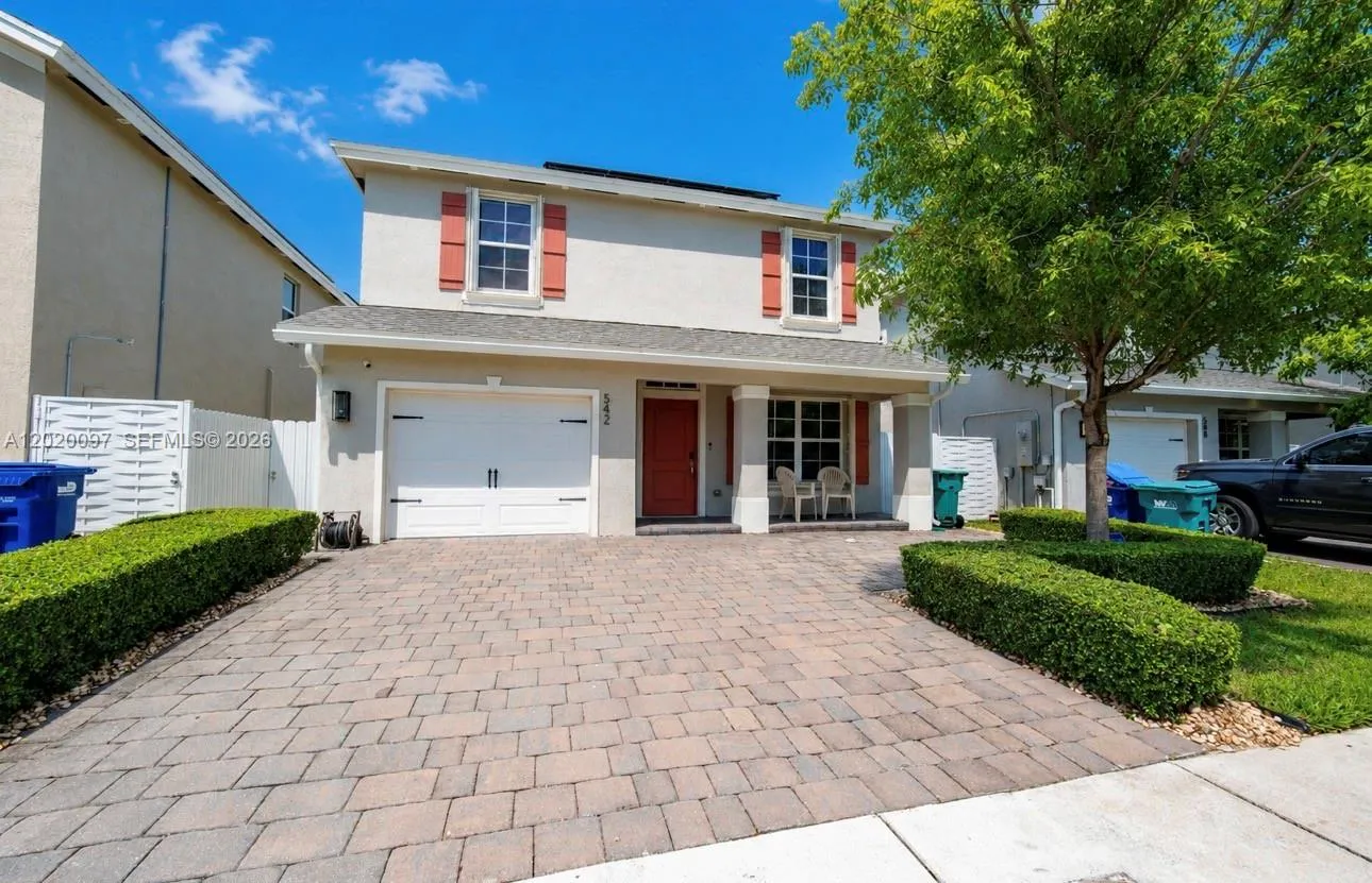 542 NE 6th Pl, Florida City FL 33034