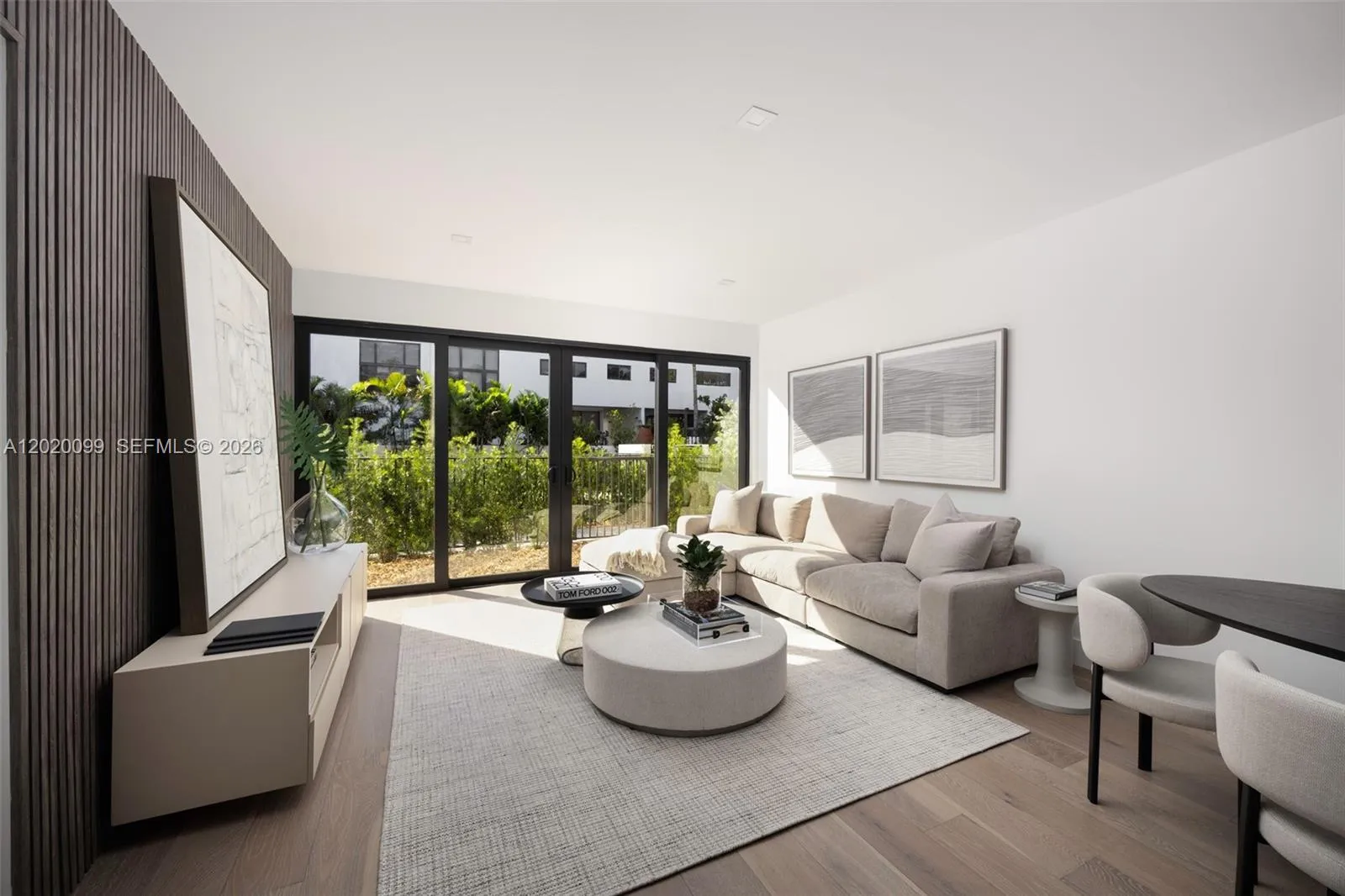 204 Sunrise Dr # 204B, Key Biscayne FL 33149