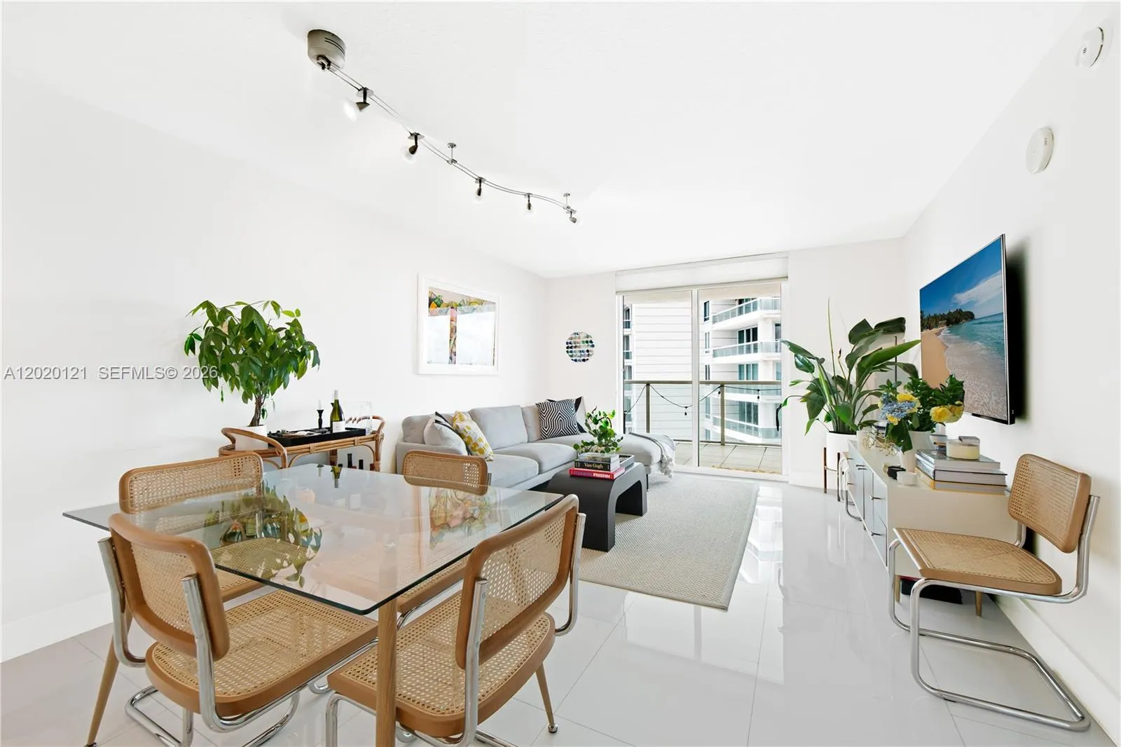 2101 Brickell Ave # 1909, Miami FL 33129