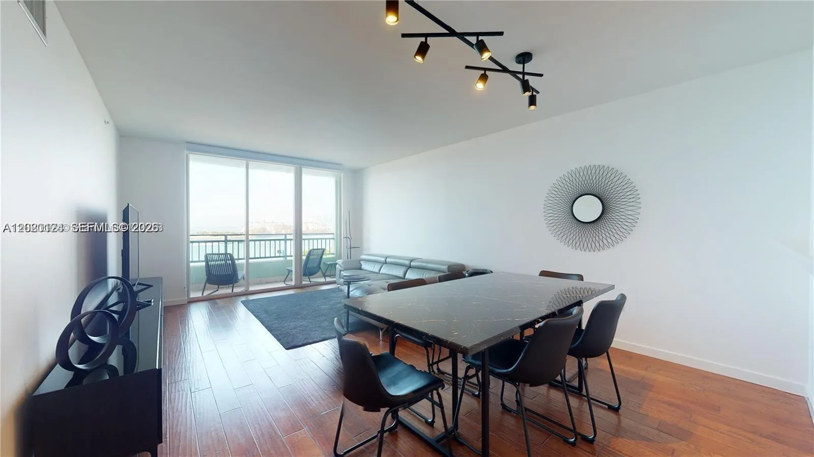 90 Alton Rd # 908, Miami Beach FL 33139