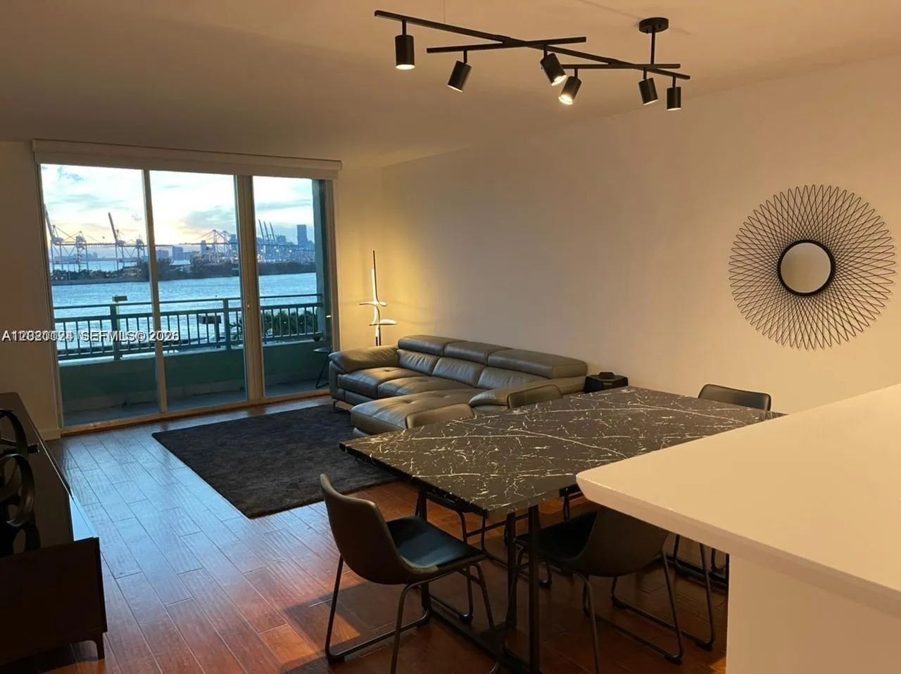 90 Alton Rd # 908, Miami Beach FL 33139