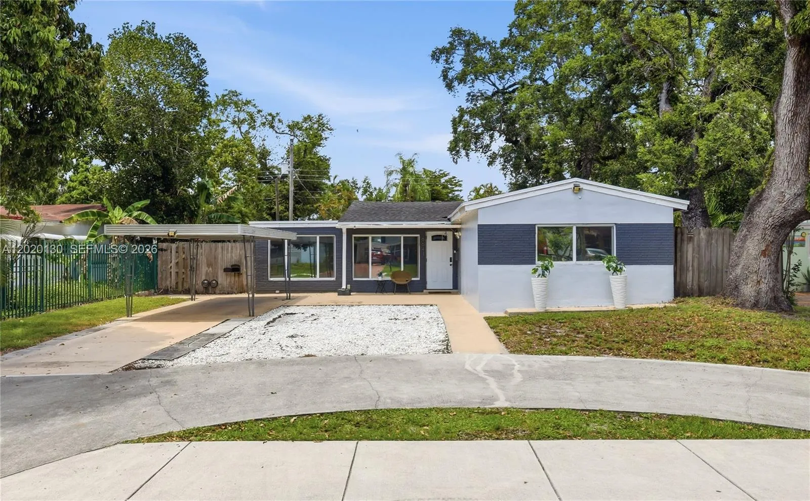 3 bedroom 2 bath for sale at 6641 Freedom St, Hollywood FL 33024
