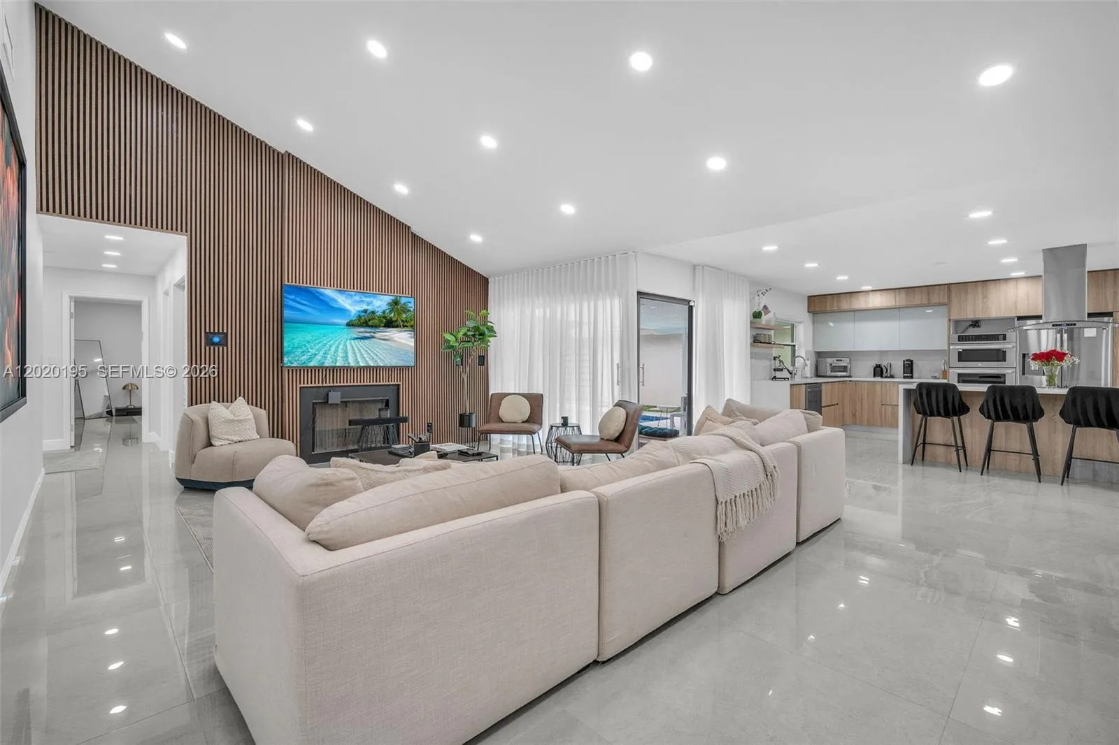 3 bedroom 2 bath for sale at 136 Greens Rd, Hollywood FL 33021