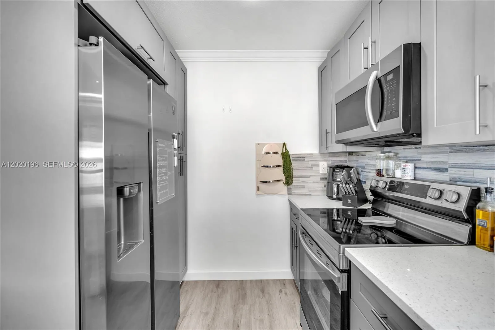 8437 Forest Hills Dr # 304, Coral Springs FL 33065
