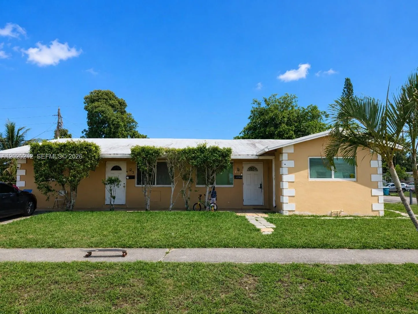 for sale at 1621 NW 52nd Ave, Lauderhill FL 33313