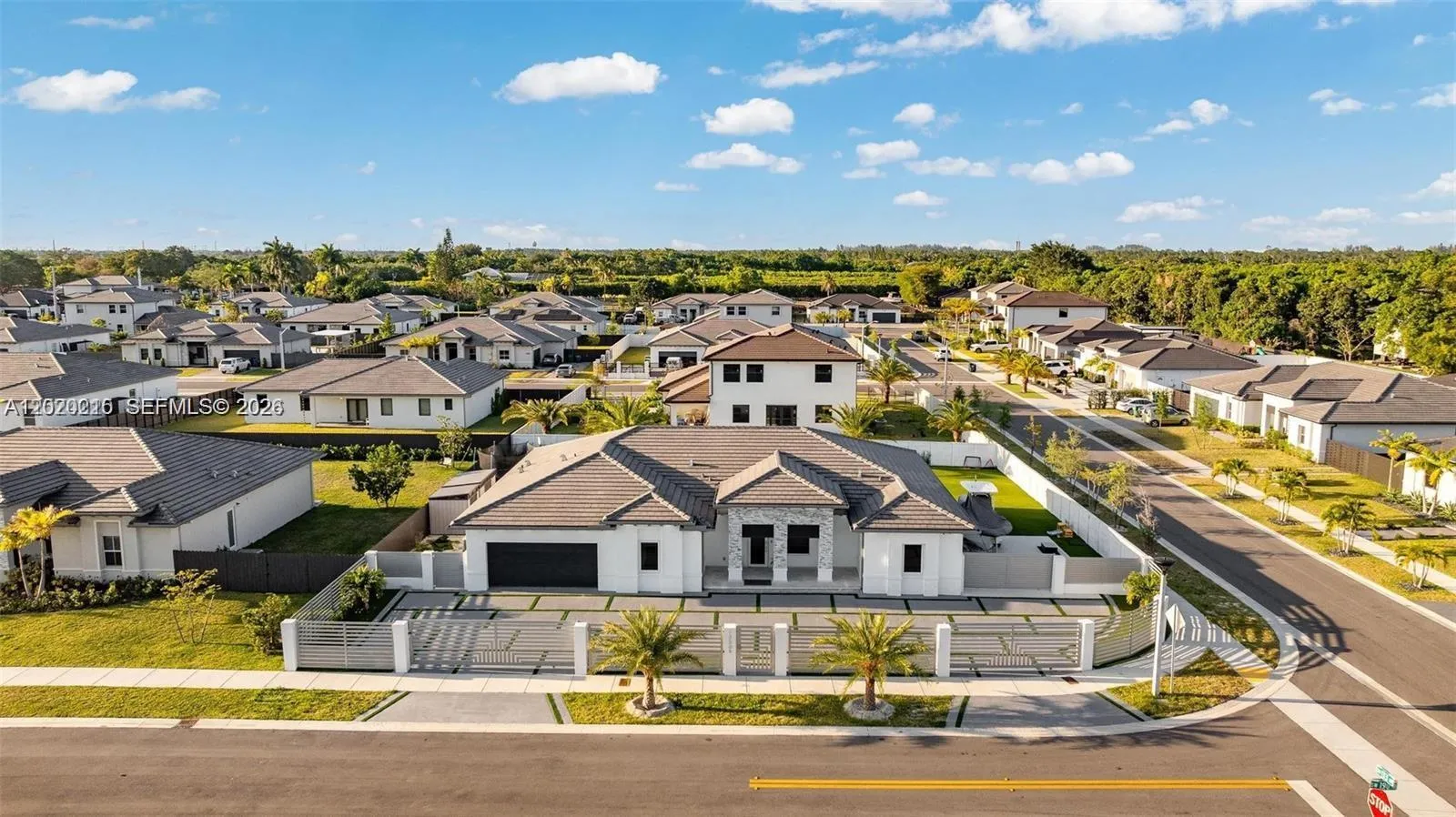 13305 SW 190th Ter # 13305, Miami FL 33177