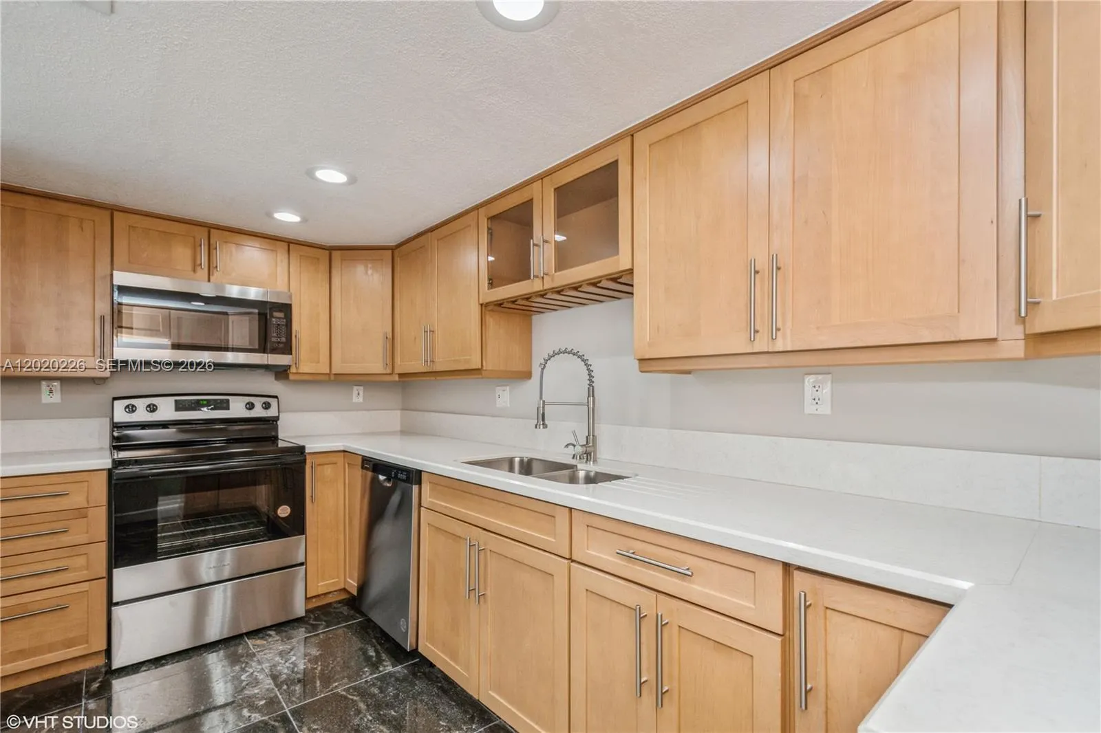 835 NW 81st Ter # 7, Plantation FL 33324