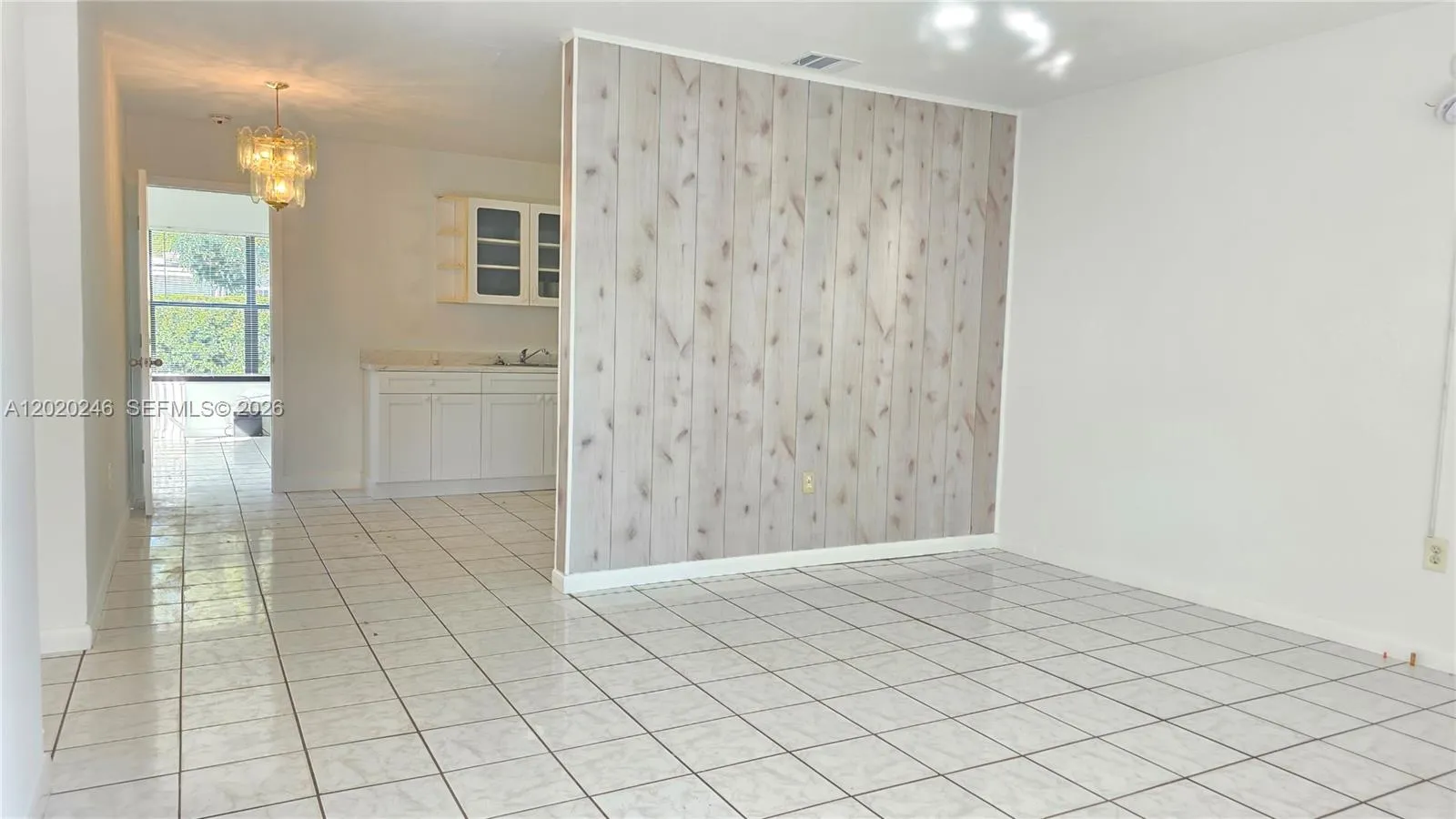525 NE 132nd Ter # 527, North Miami FL 33161