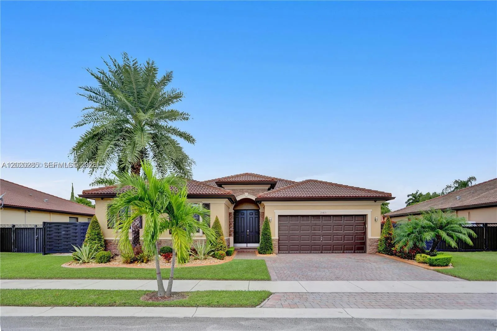 4 bedroom 3 bath for sale at 15413 SW 116th Ter, Miami FL 33196