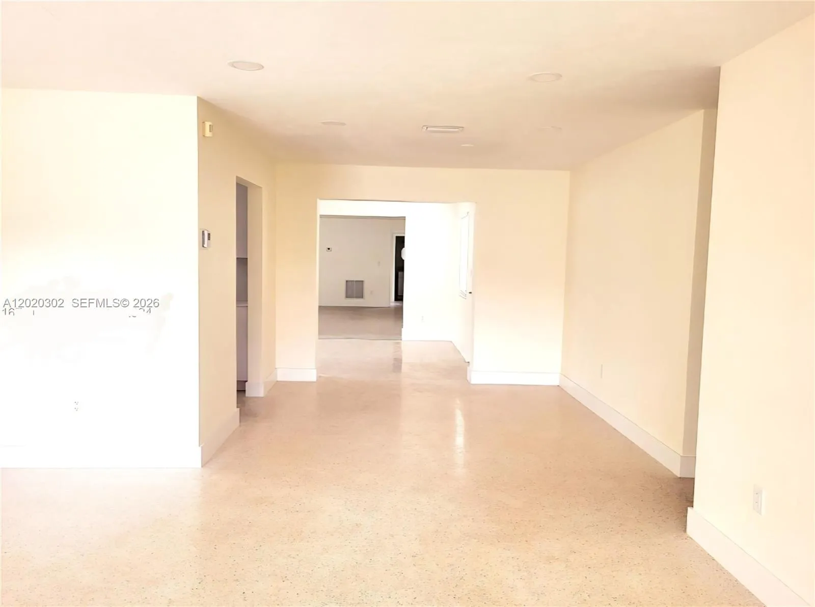 1145 Meadowlark Ave, Miami Springs FL 33166
