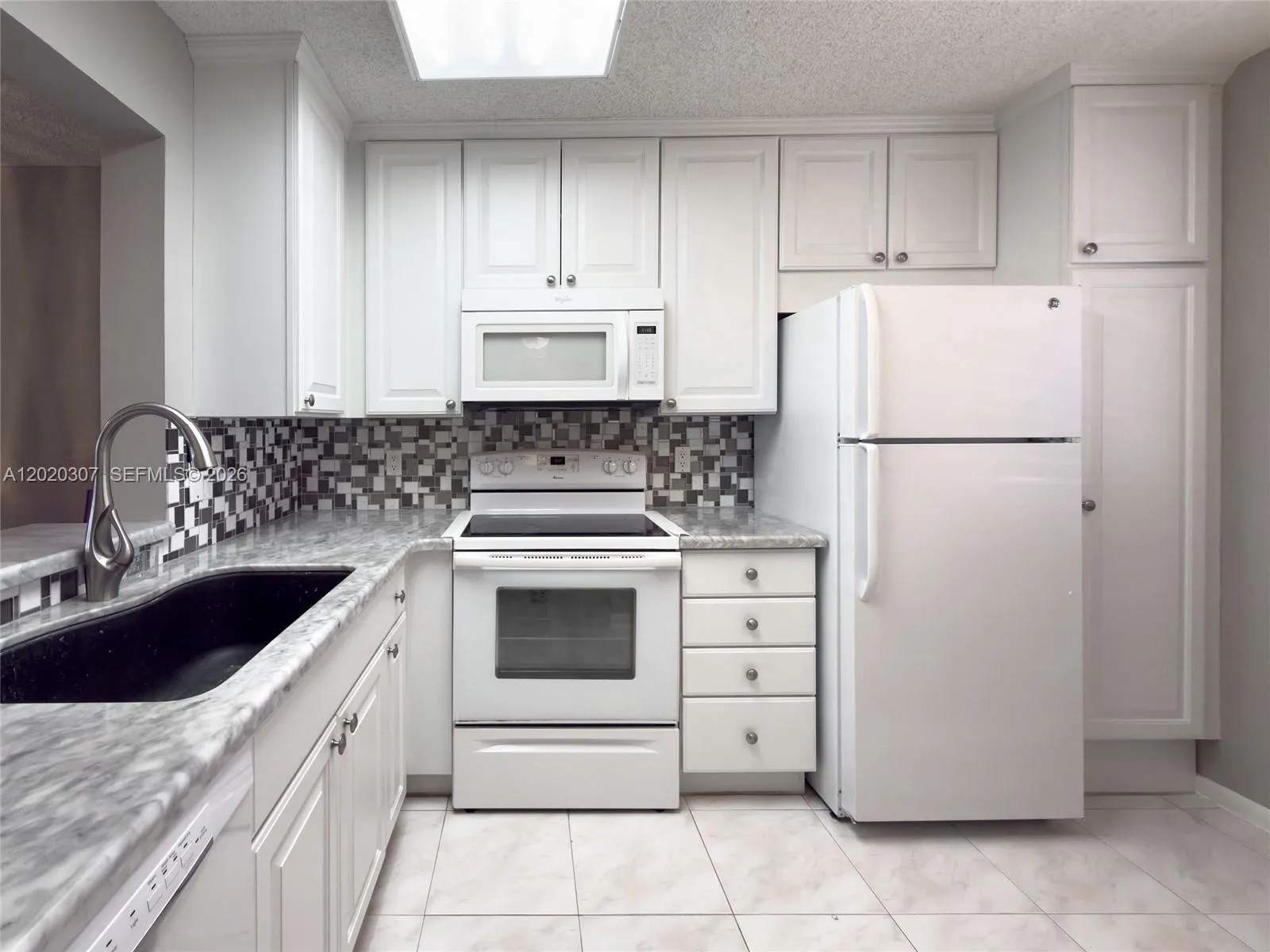 7145 Huntington Ln # 303, Delray Beach FL 33446