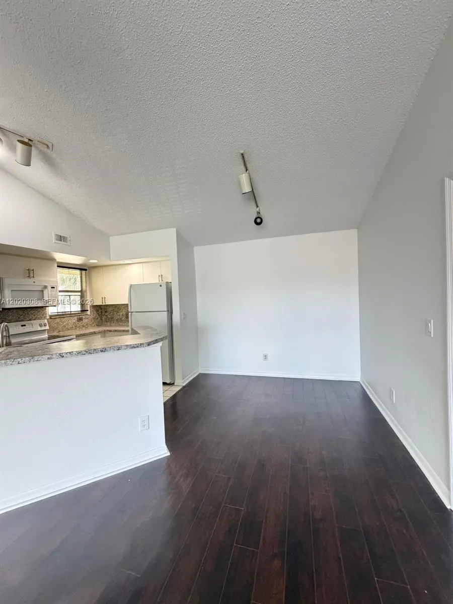 12950 Vista Isles Dr # 421, Sunrise FL 33325