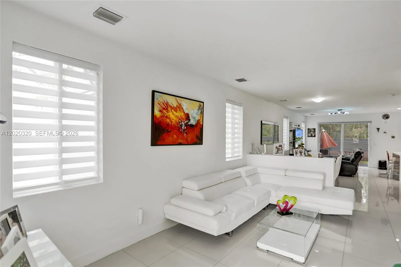 10265 NW 72nd Ter, Doral FL 33178