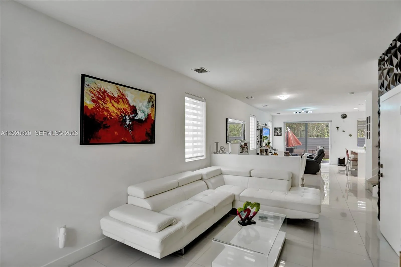 10265 NW 72nd Ter, Doral FL 33178