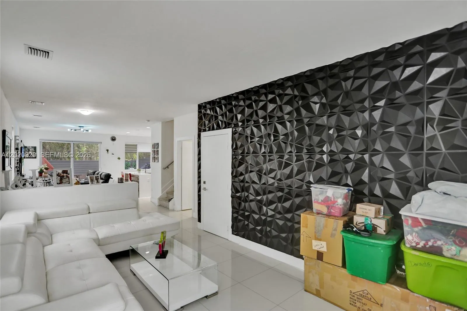 10265 NW 72nd Ter, Doral FL 33178