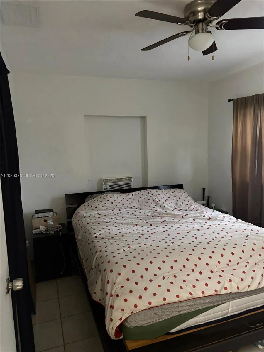 3101 NW 99th St, Miami FL 33147