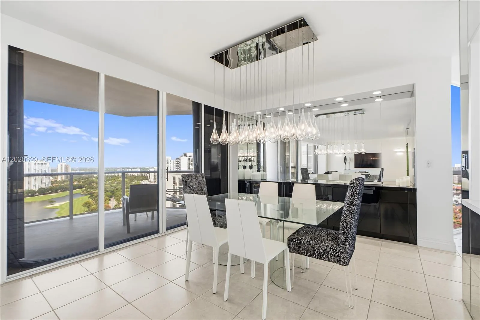 20281 E Country Club Dr # 2101, Aventura FL 33180