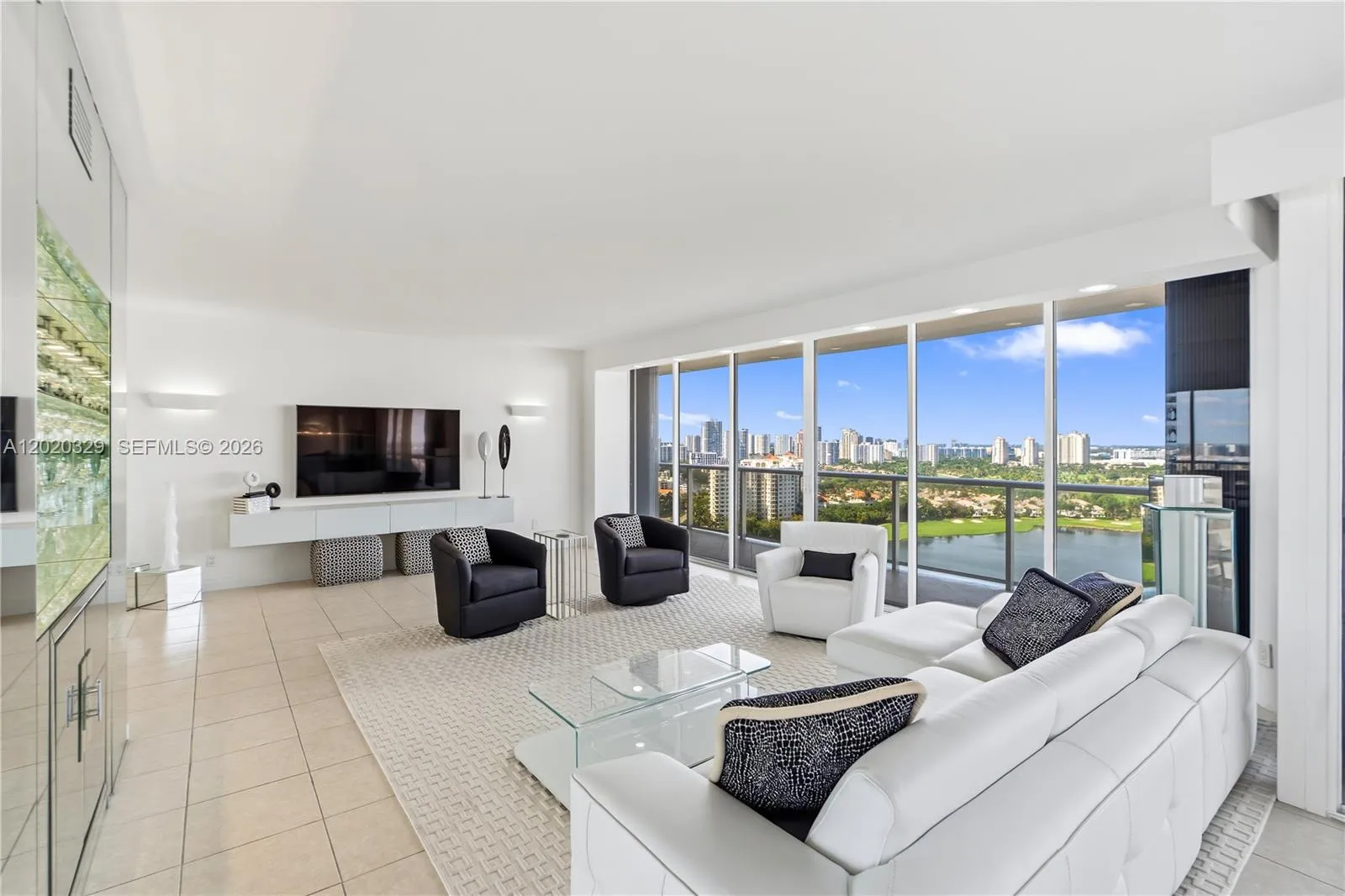 20281 E Country Club Dr # 2101, Aventura FL 33180