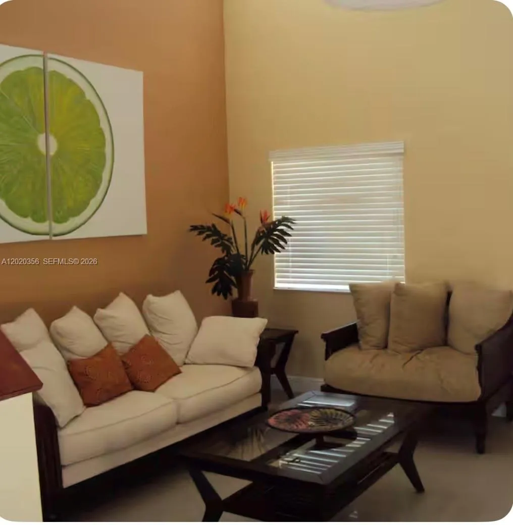 14475 SW 40th St, Miami FL 33175
