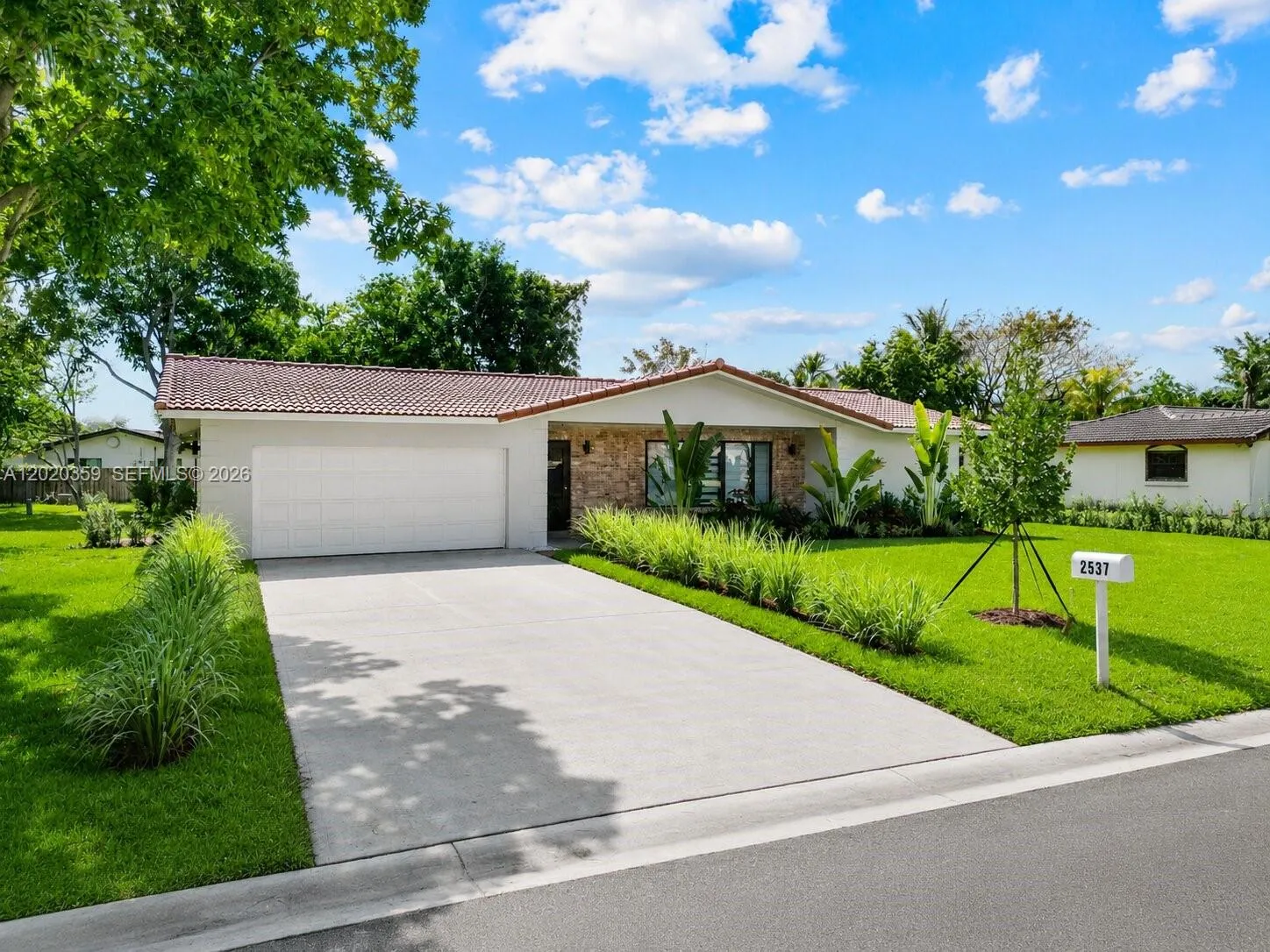 2537 NW 116th Ter, Coral Springs FL 33065