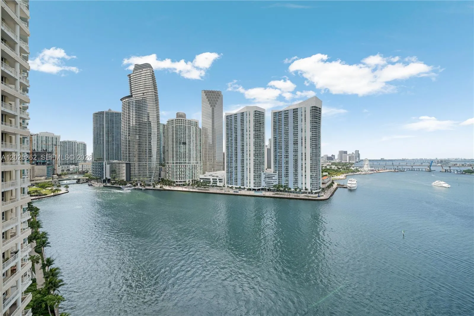 888 Brickell Key Dr # 1612, Miami FL 33131