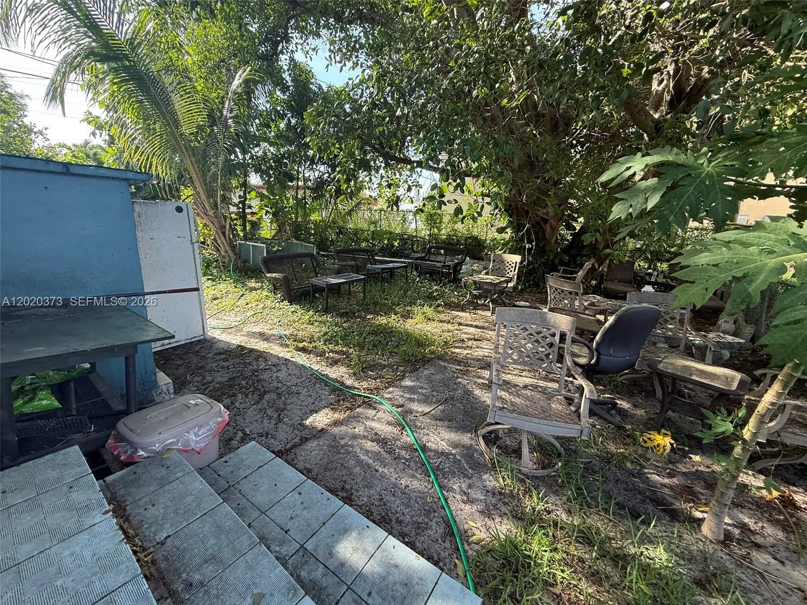 688 SW 7th Ter, Dania Beach FL 33004