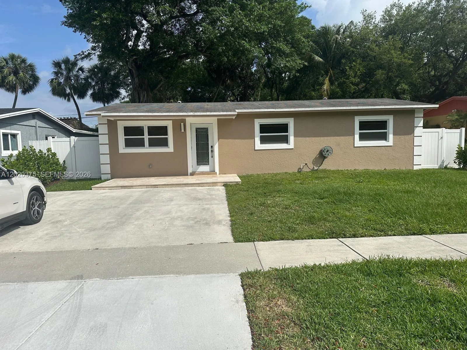 4979 SW 4th St, Margate FL 33068