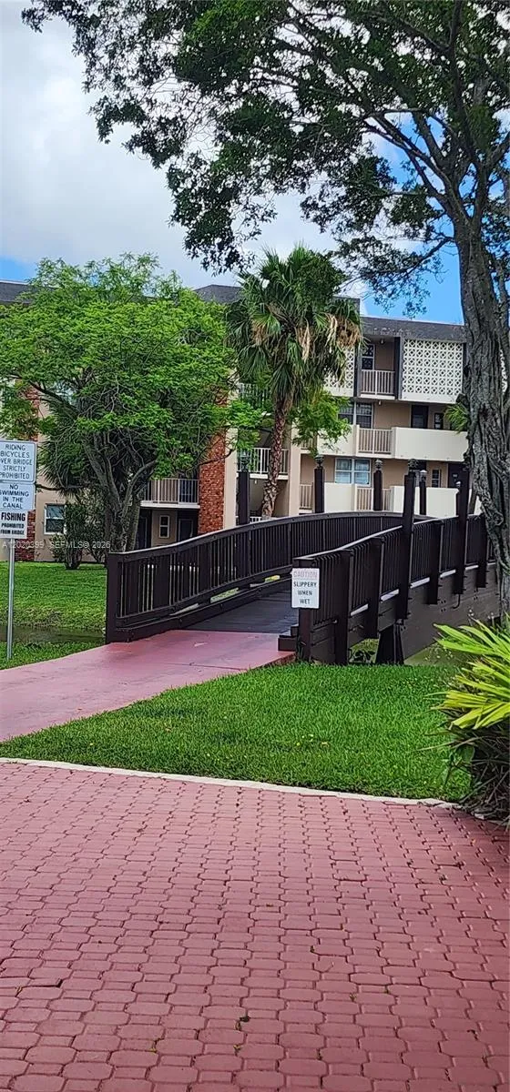 3061 NW 47th Ter # 132C, Lauderdale Lakes FL 33313