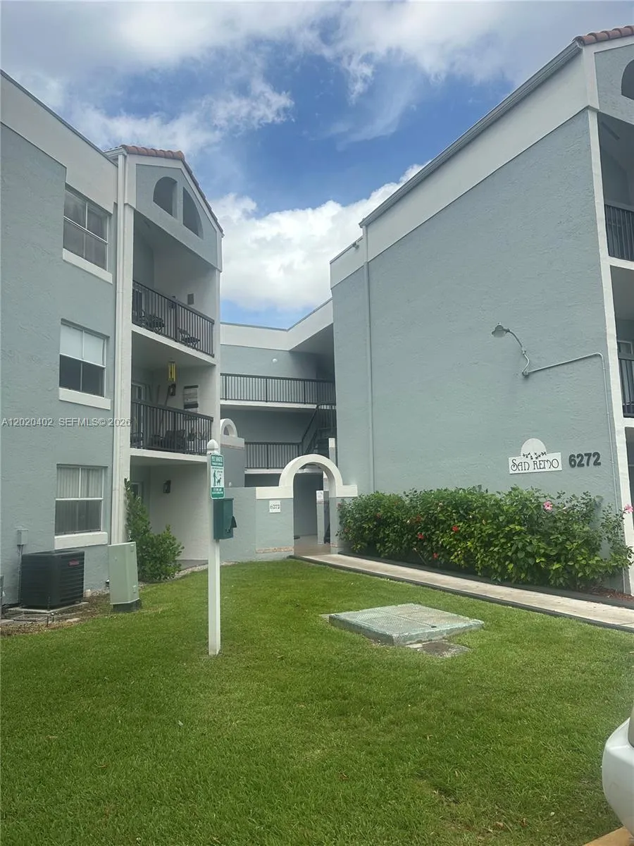 6272 NW 186th St # 212, Hialeah FL 33015