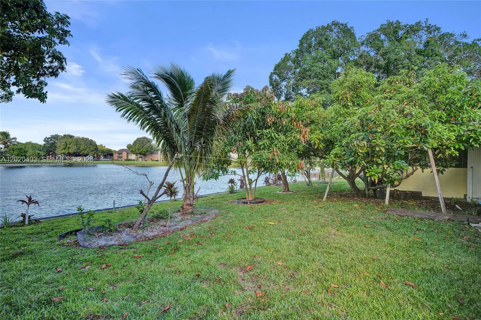 6408 NW 72nd Ave, Tamarac FL 33321