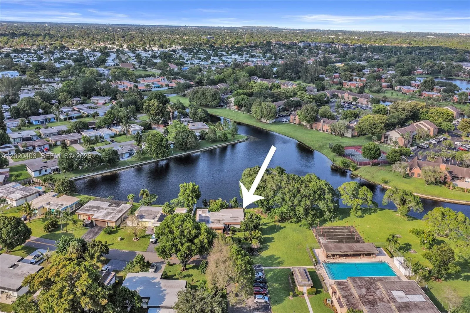 6408 NW 72nd Ave, Tamarac FL 33321