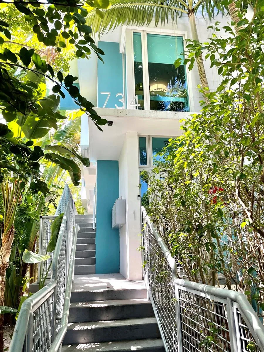 734 Michigan Ave # 6, Miami Beach FL 33139