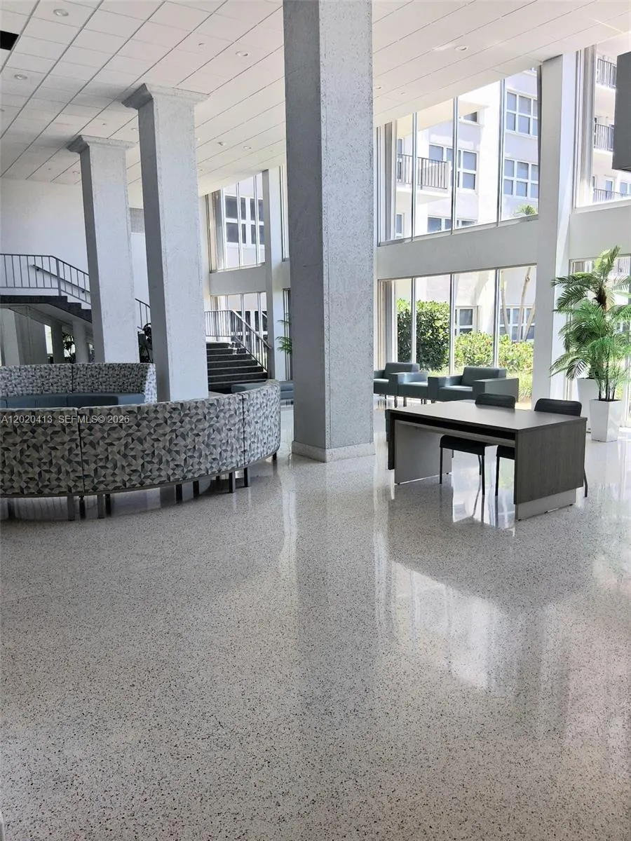 405 N Ocean Blvd # 1815, Pompano Beach FL 33062