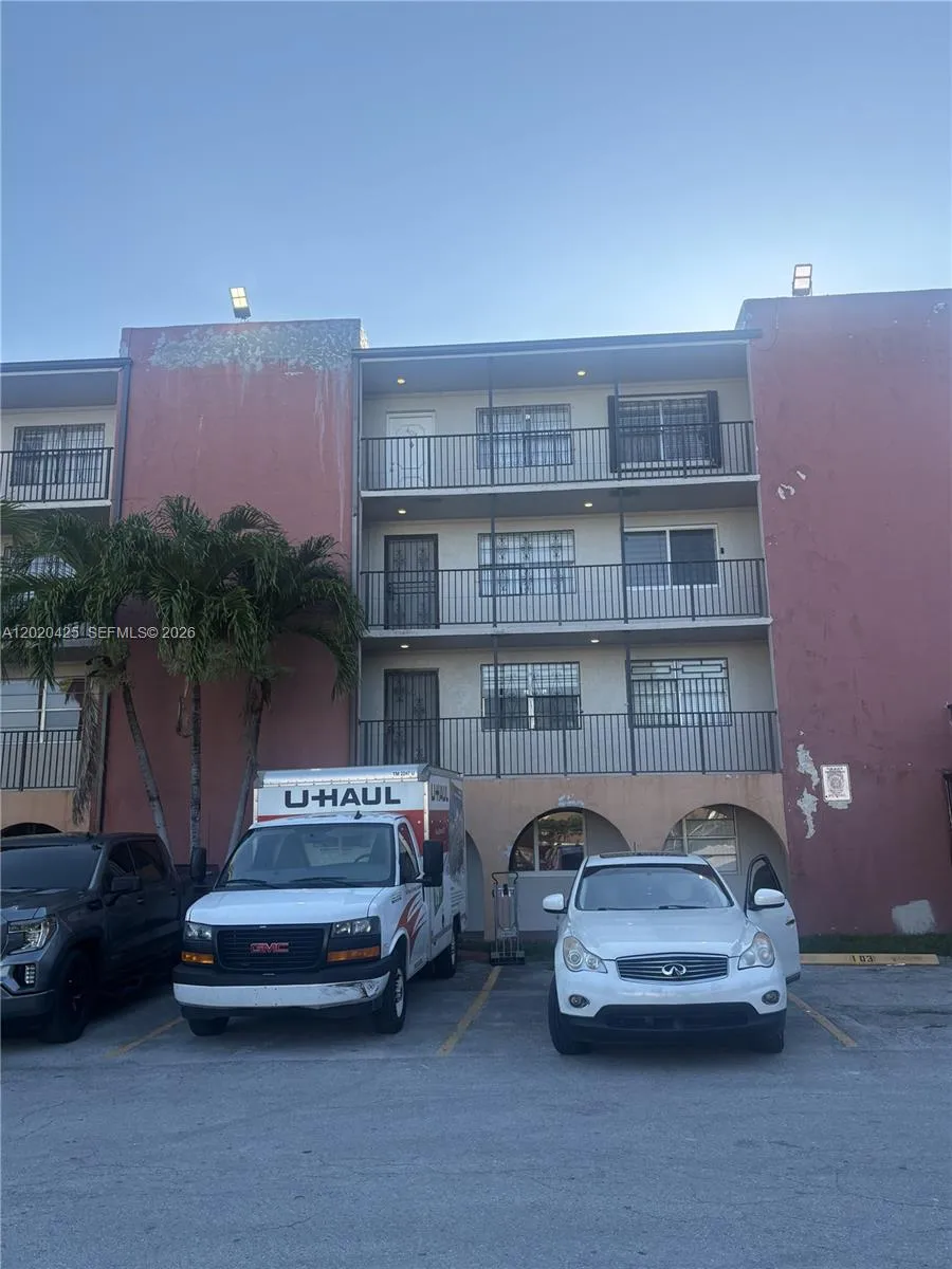 6620 W 2nd Ct # 403, Hialeah FL 33012