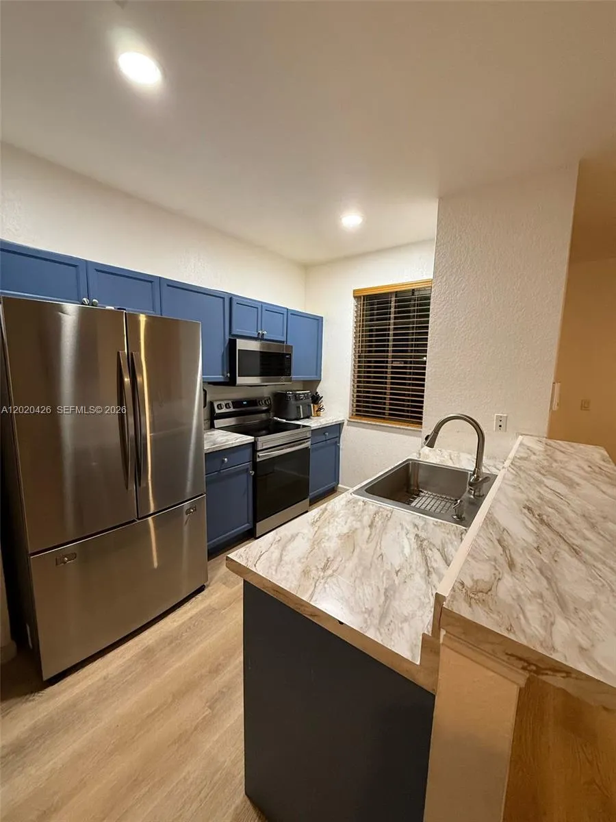 2043 Nassau Dr # 2043, Riviera Beach FL 33404