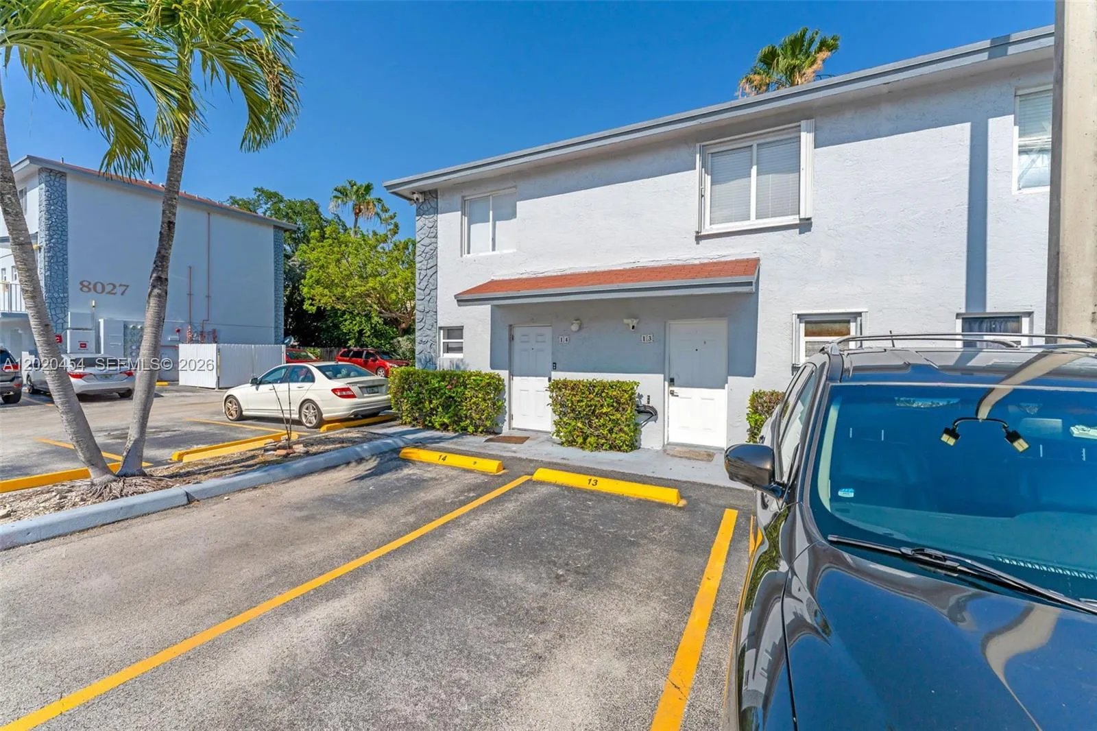8025 NW 8th St # 13, Miami FL 33126