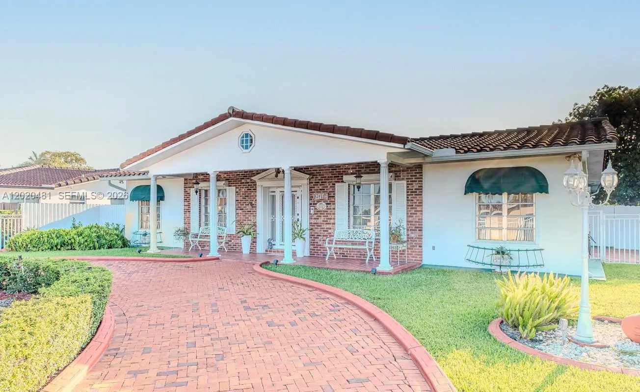 3400 SW 108th Ave, Miami FL 33165