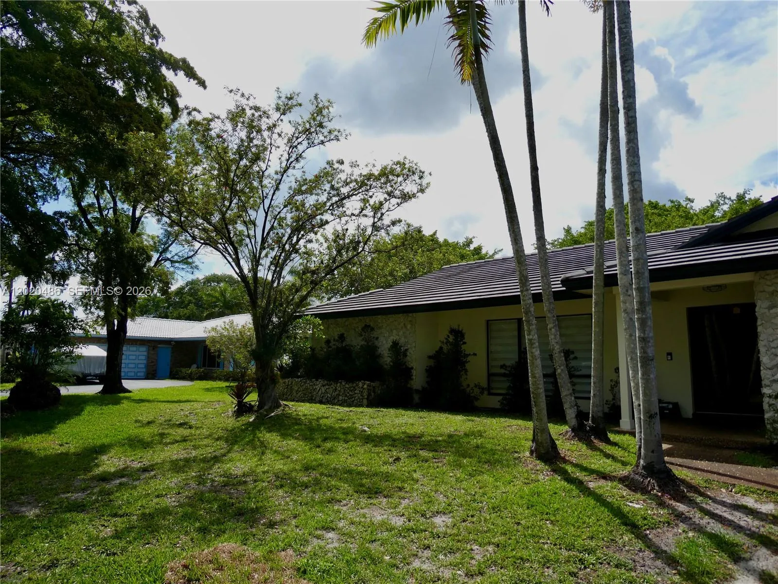9939 NW 19th St, Coral Springs FL 33071