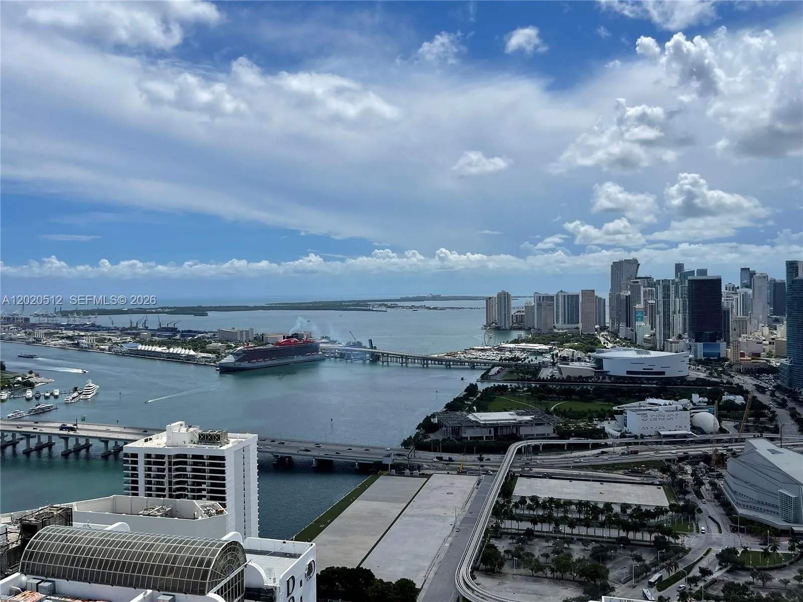 2 bedroom 2 bath for sale at 1750 N Bayshore Dr # 5614, Miami FL 33132