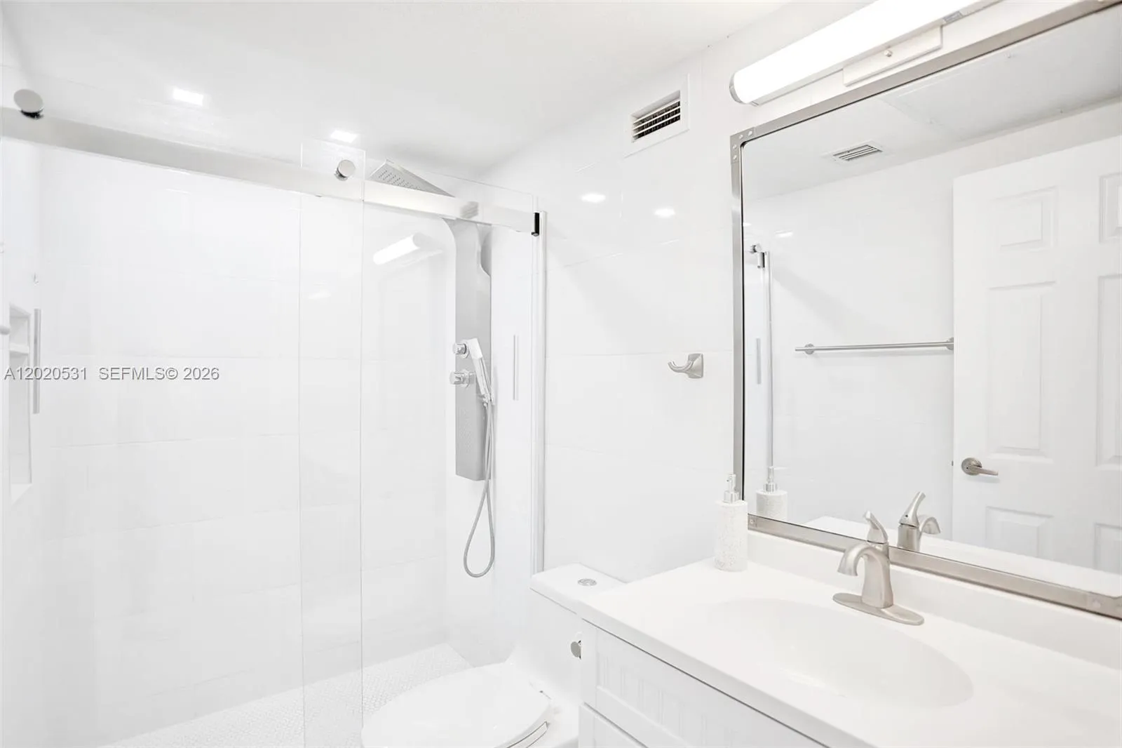 2501 S Ocean Dr, Hollywood FL 33019