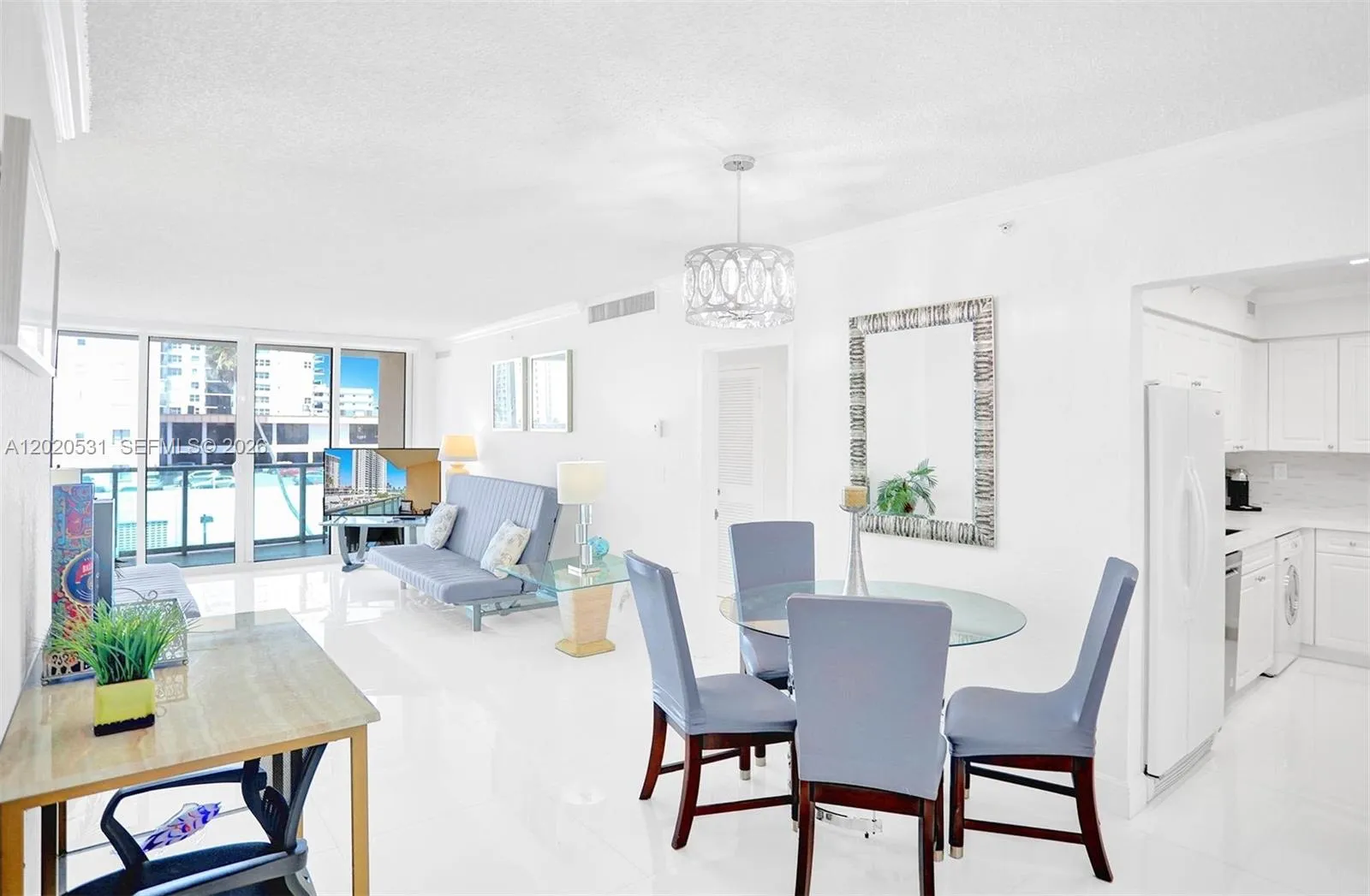 2501 S Ocean Dr, Hollywood FL 33019
